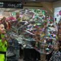 Праздник в «Оптимусе»: мыльные драконы, танцы и счастливые дети