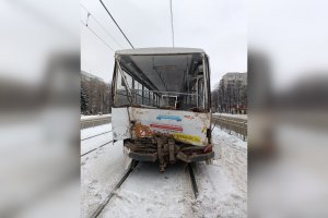 11 февраля на трассе «Самара - Ульяновск» перевернулась фура | Главные  новости Ульяновска