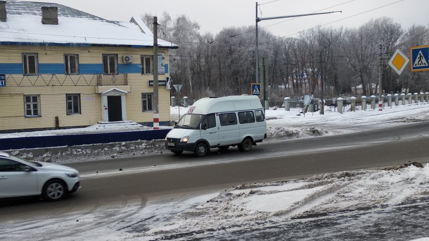 Автобусы ульяновск николаевка. Микроавтобус Ульяновск. Маршрутка Ульяновск. Ульяновск автобусы зима. Начальник 59 маршрута Ульяновск.