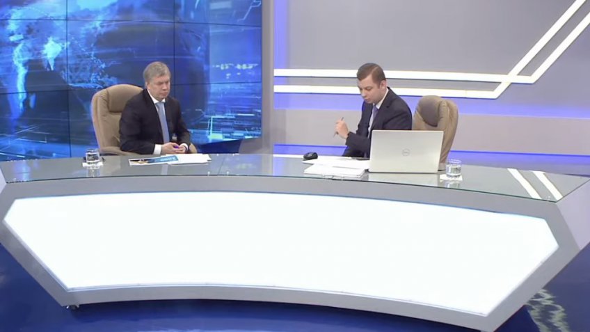 скрин с видео