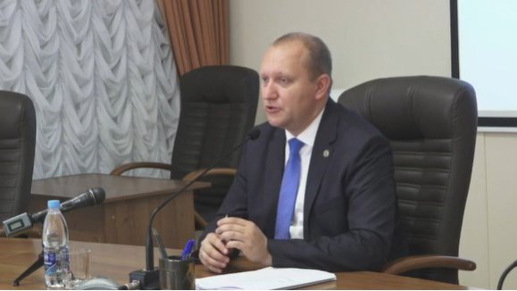 скрин с видео