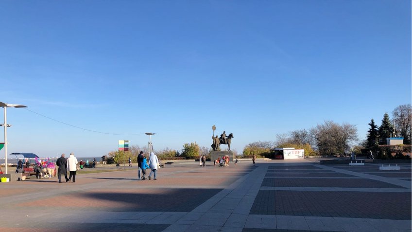 Лимиты на переводы, защита должников и рост акцизов: какие законы ...