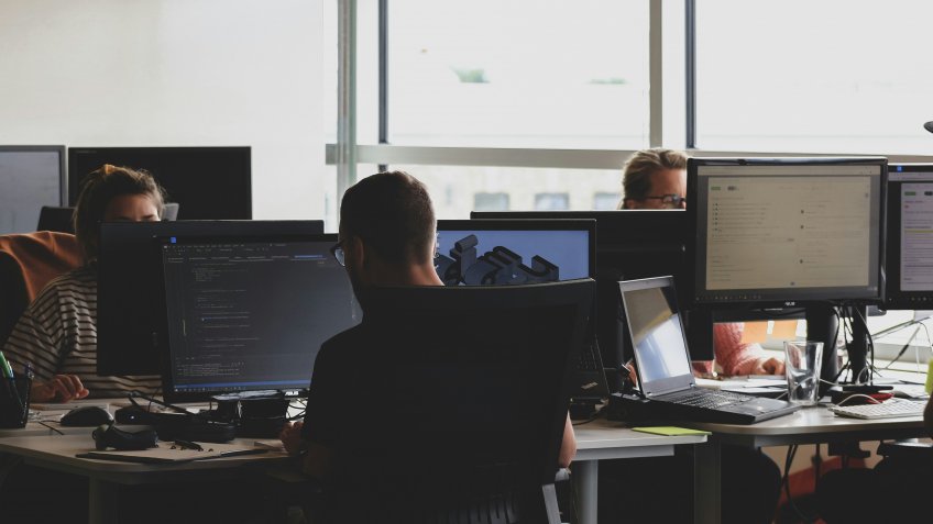 Photo by Sigmund on Unsplash       