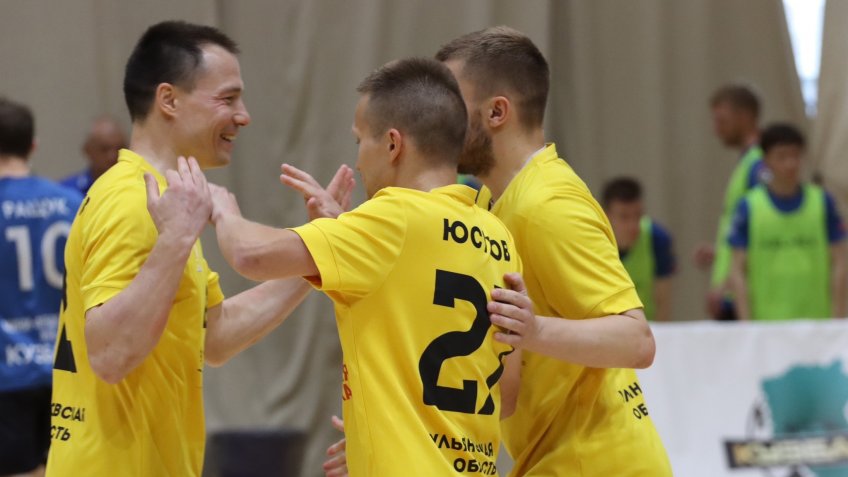 ФК «Волга» Ульяновск