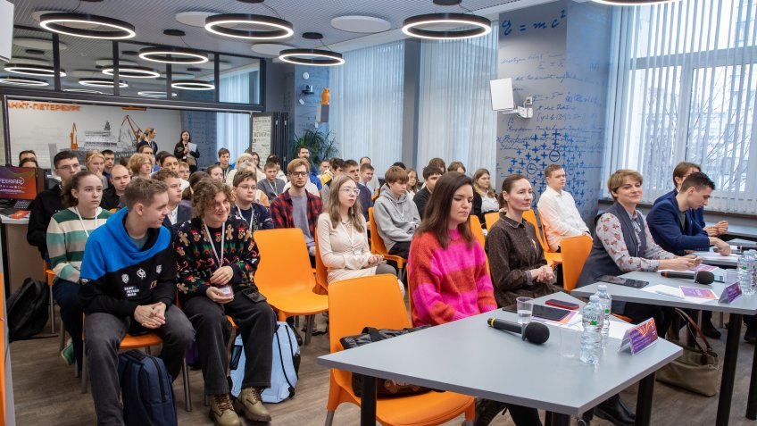 Фото: Всероссийский Чемпионат FEvr/arT СПб