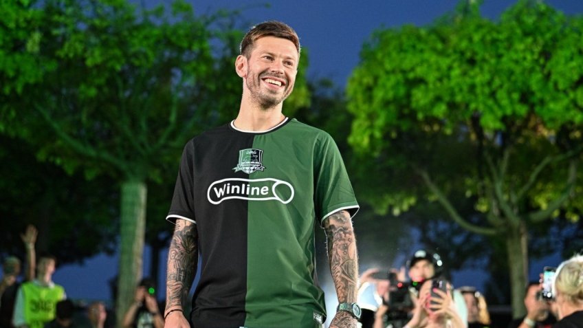 Фёдор Смолов страница 