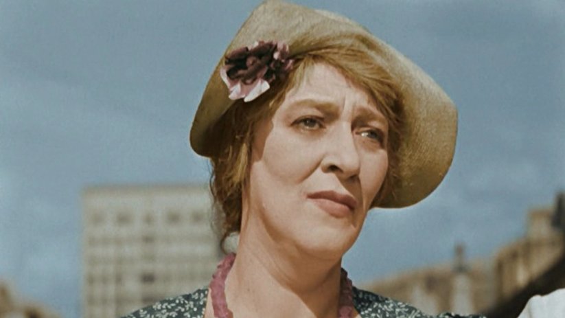 Кадр из фильма «Подкидыш» (1939)