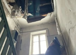 Страх «временного» жилья. После обрушения потолка в Ульяновске люди остаются в аварийном доме