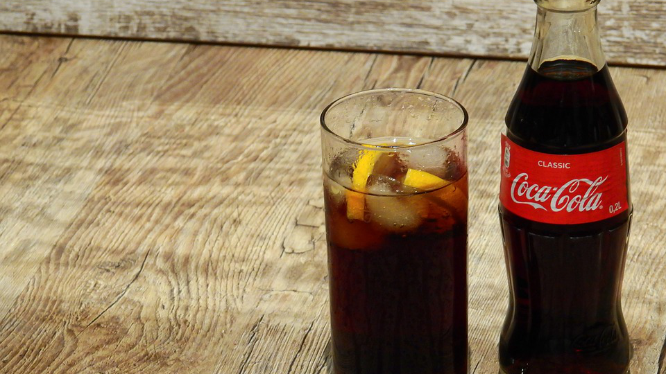 Крупный цех по производству нелегальной Coca-Cola обнаружили в Подмосковье 
