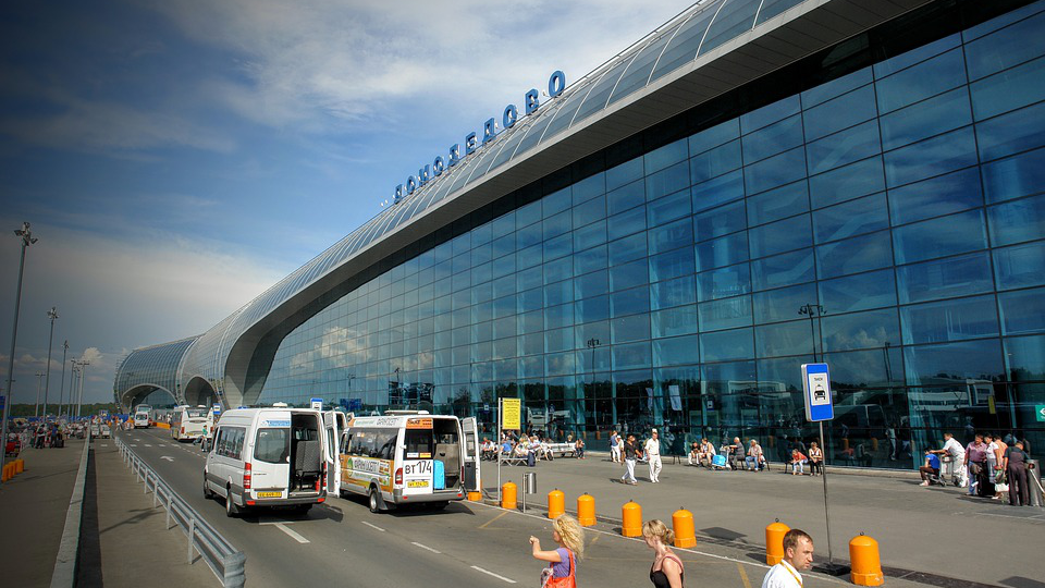 Московский аэропорт «Домодедово» готов к работе в сильный дождь и грозу