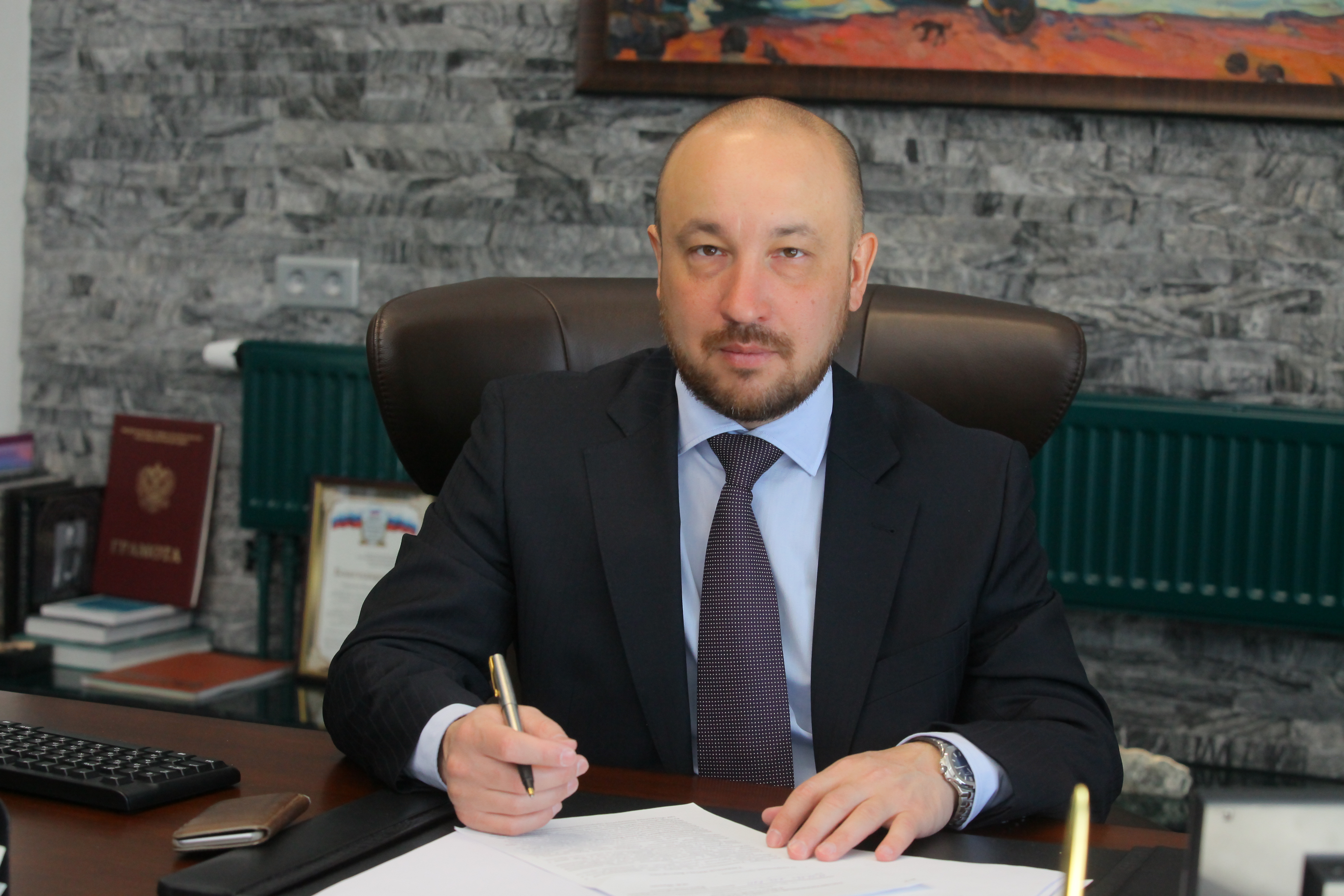 Михаил Щапов: «Сегодня введение дополнительных налогов для граждан - способ спровоцировать социальный кризис» 