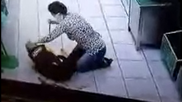 Жительница Ульяновска изранила ножом сотрудницу супермаркета