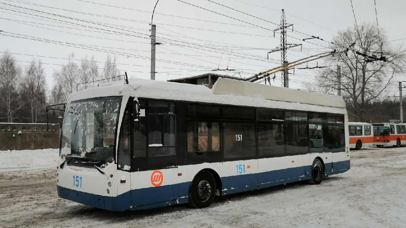 Списанные из столицы в Ульяновск троллейбусы начали возить горожан