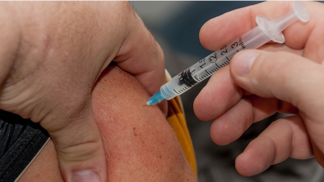 В ульяновском правительстве детально обсудят обязательную вакцинацию жителей старше 60 лет