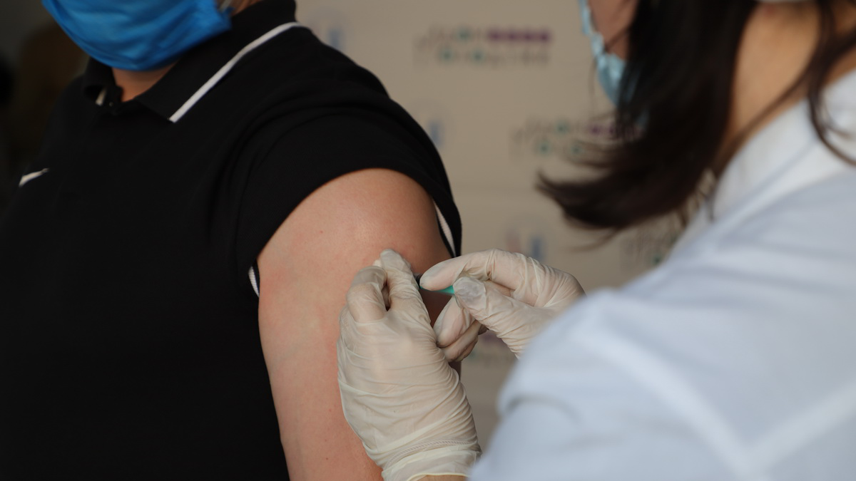 Ульяновцам сообщили, где можно сделать повторную прививку от коронавируса