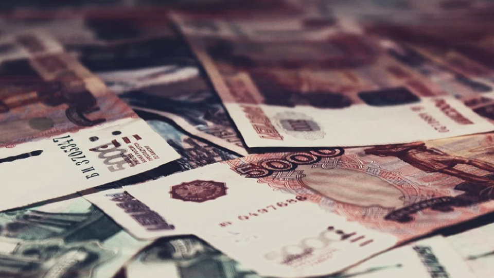 Начислят 10 тыс. рублей на карту: новые выплаты от ПФР с 23 мая