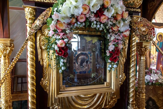 В Ульяновск привезли чудотворную Казанскую Жадовскую икону Божией Матери  