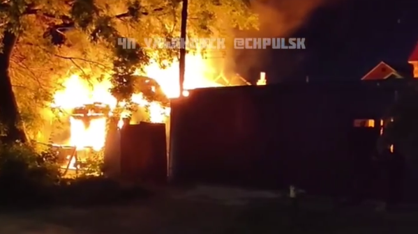 В Ульяновске ночью при пожаре на улице Сергея Тюленина погиб мужчина 55 лет
