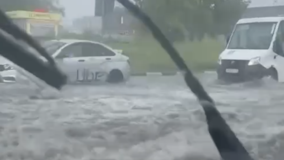 Суббота 30 июля. Потоп в Ульяновске 2022. Потоп в Ульяновске 2017. Наводнение в Ульяновске. Ульяновск затопления.