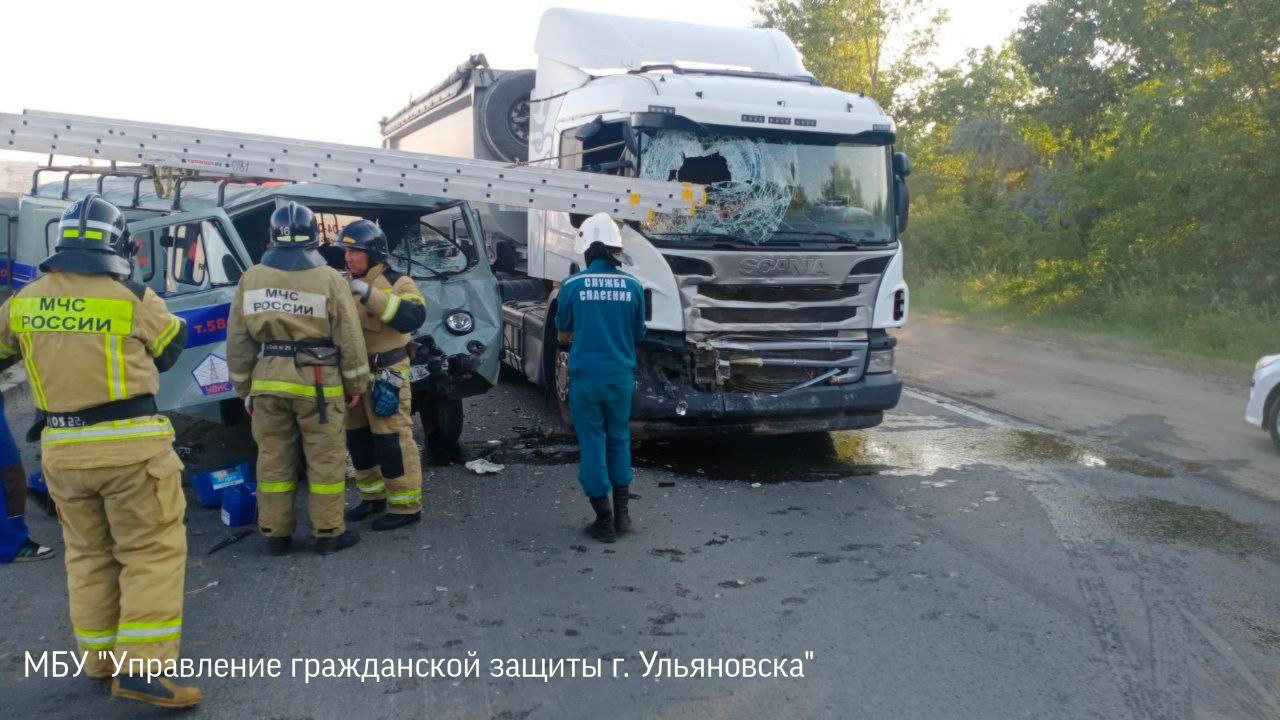 Столкновение поездов в ульяновской. ДТП на Сельдинском шоссе в Ульяновске. Промышленные аварии.