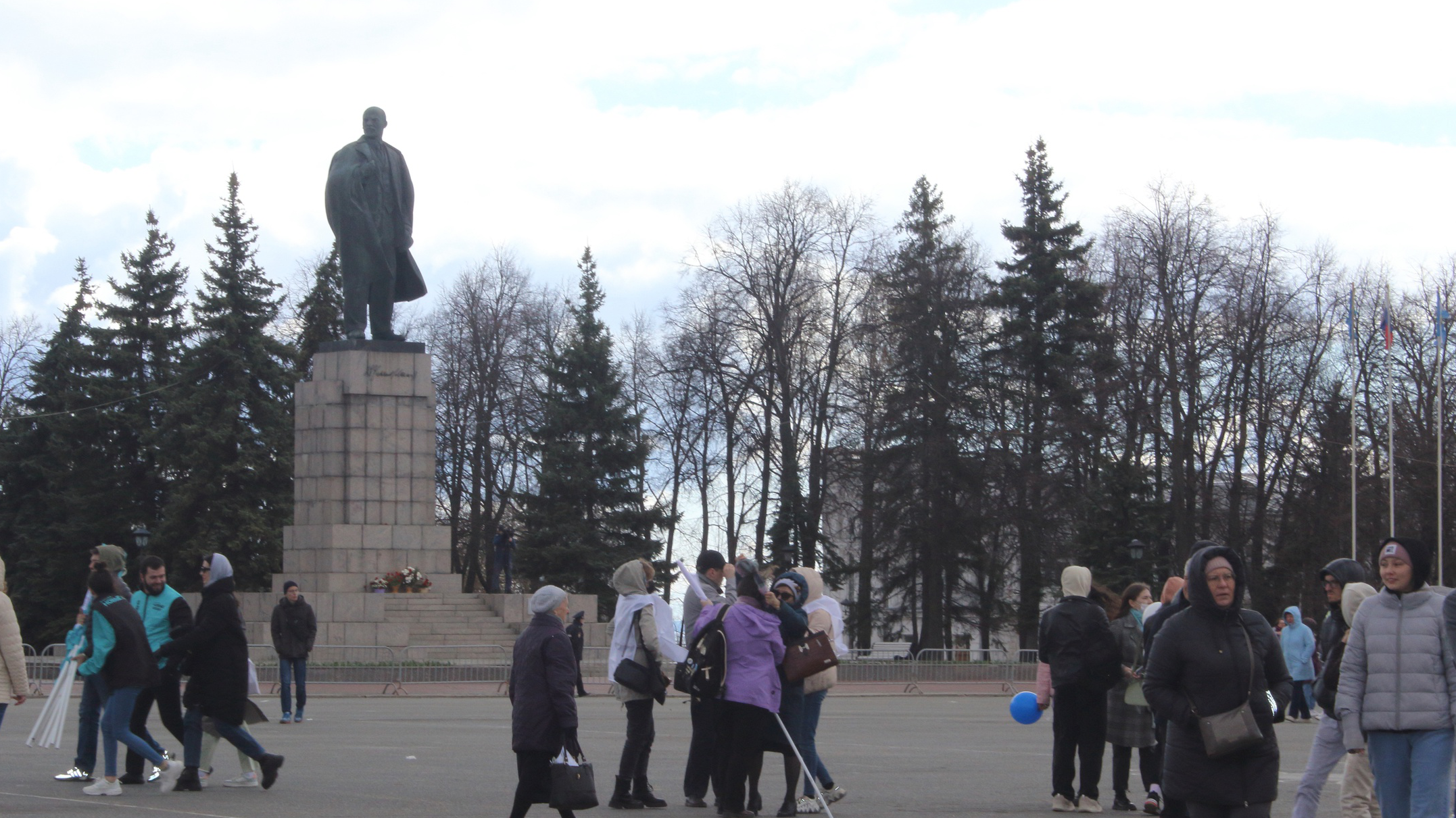 Соборная площадь ульяновск фото