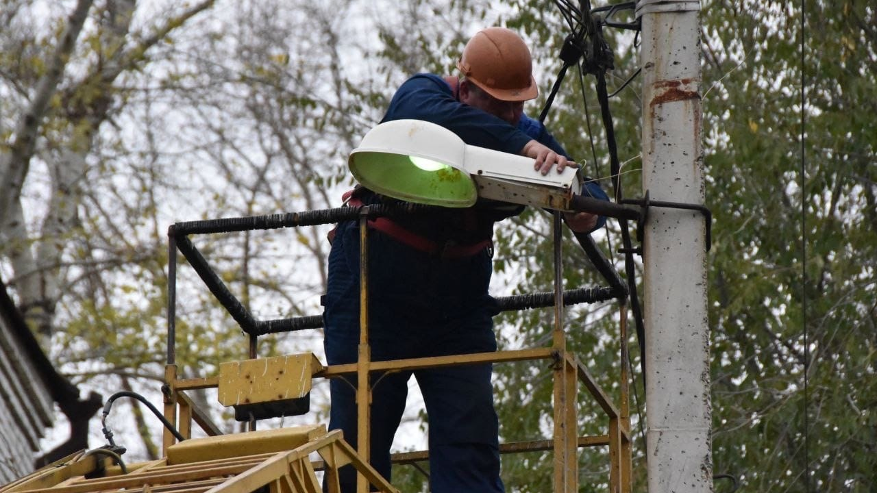 До 1 июня в Ульяновске почти 29 тысяч старых уличных светильников заменят на светодиодные