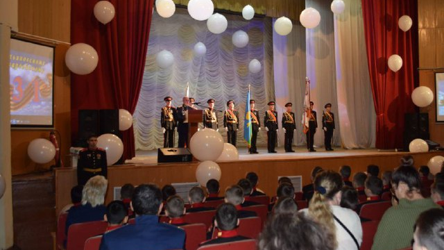 31 год со дня основания отмечает Ульяновское гвардейское суворовское военное училище