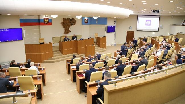 Госдума РФ приняла во втором чтении бюджет с поправками «Единой России»