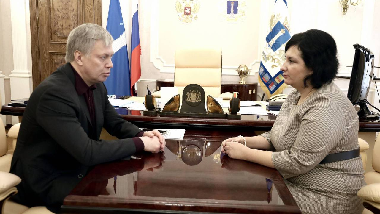 Губернатор Алексей Русских занялся сокращением «раздутых чиновничьих структур»