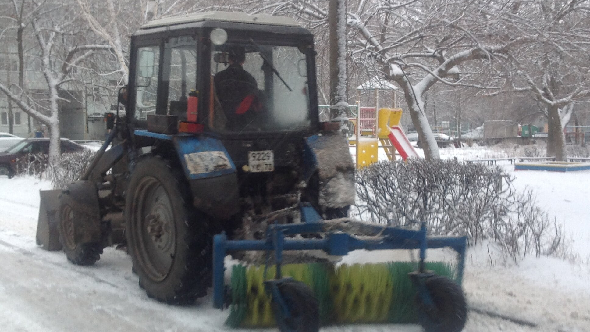 130 предостережений получили УК в Ульяновске за неудовлетворительную очистку дворов