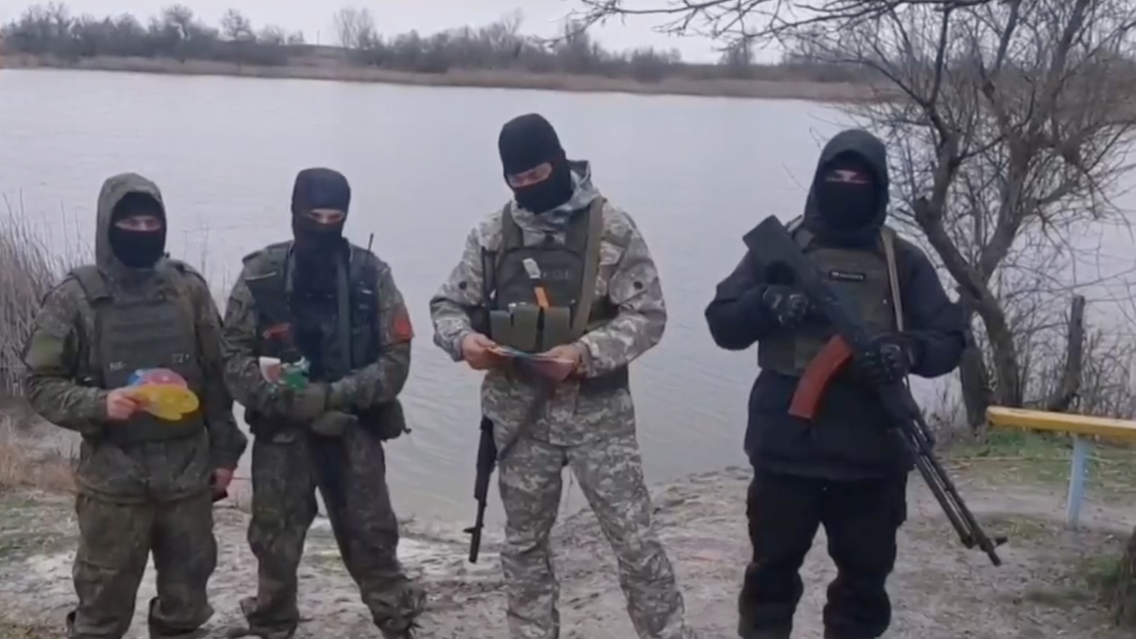 «Скоро вернемся домой»: ульяновские бойцы поздравили земляков с наступающим Новым годом