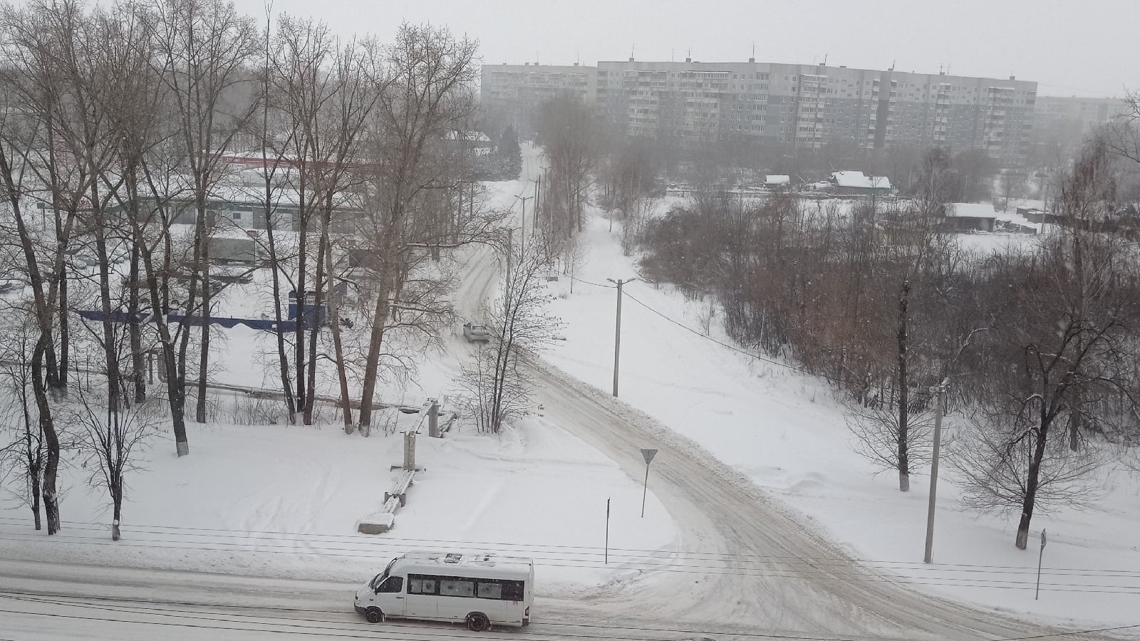 Какая погода в ульяновске в новом городе. Ветер в Ульяновске. Зимой Ульяновска 2023год. Ульяновск снег 2024. Климат Ульяновска.