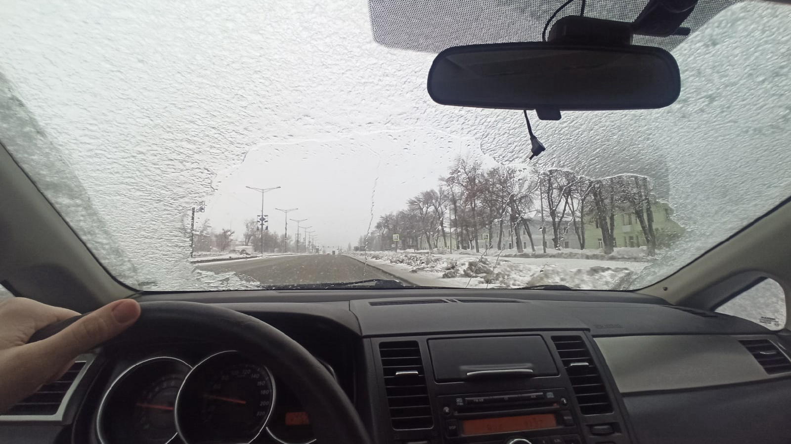 Попался смельчак: 20-летний житель Ульяновской области ездил на авто с поддельными правами