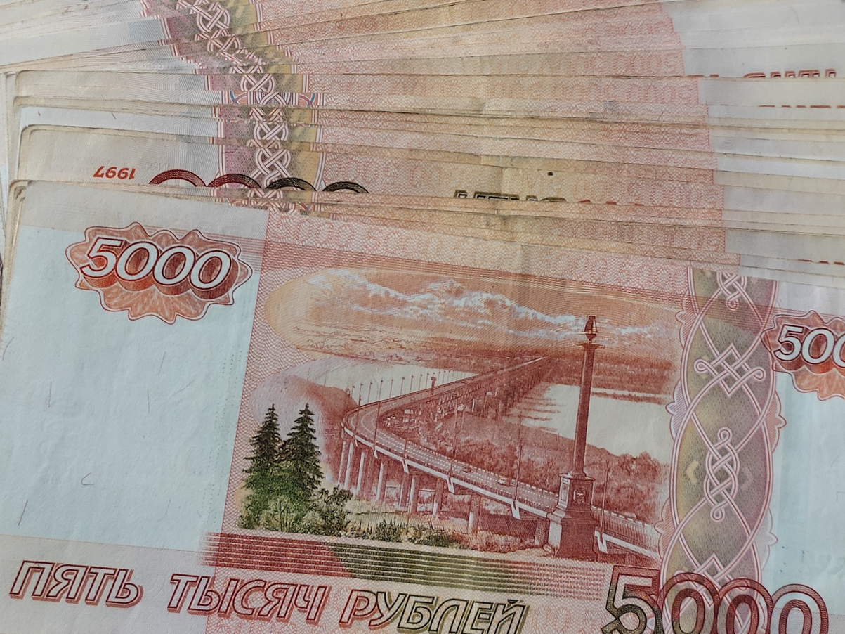 532 тысячи рублей выделят на закупку знаков «Ветеран труда Ульяновской области»