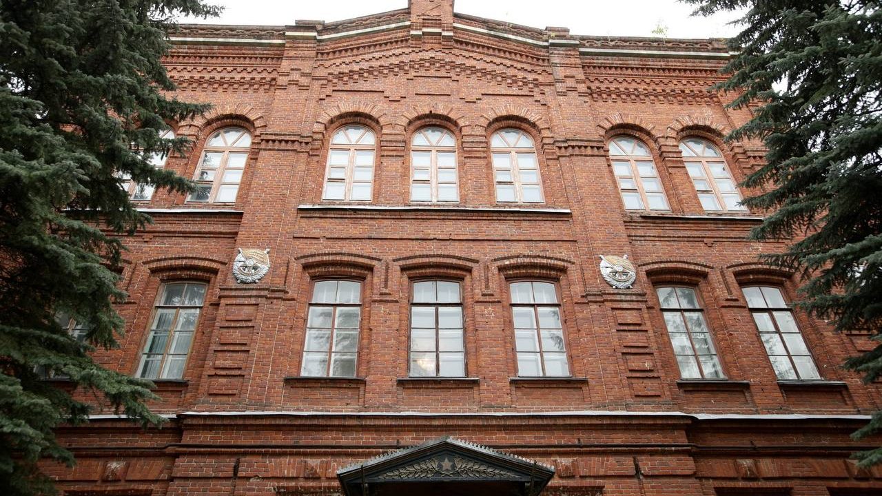 В Ульяновске в бывшем здании Суворовского училища планируют разместить 2-ой корпус Мариинской гимназии