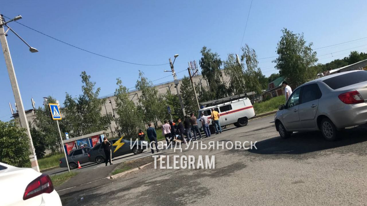Соцсети: утром 10 июня на улице Скочилова в Ульяновске сбили человека