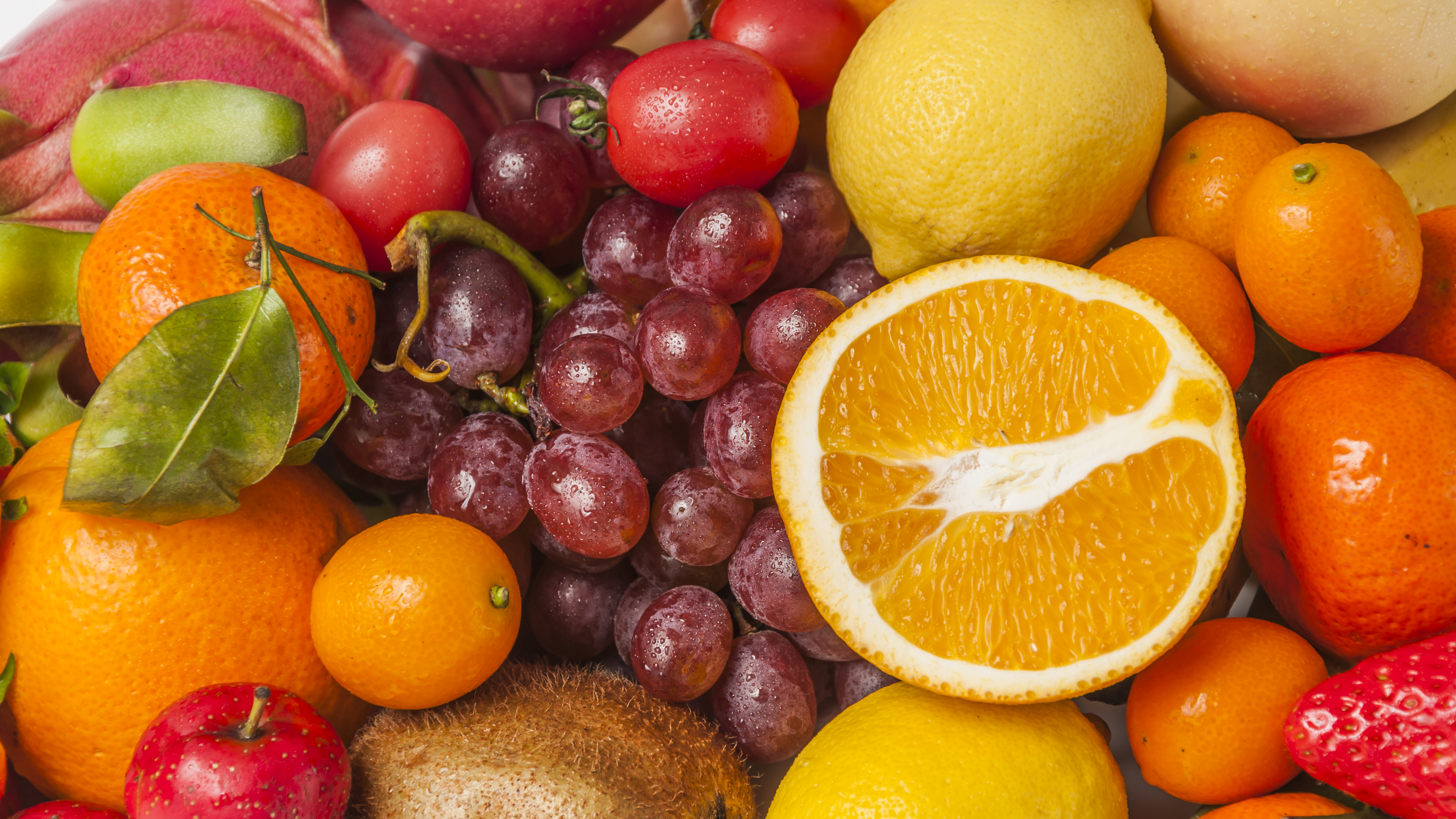 Какие фрукты нельзя хранить в холодильнике: рекомендации от шеф-повара