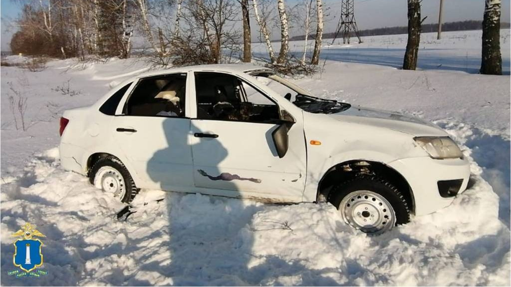 Мужчина попал в больницу после столкновения двух автомобилей на трассе в Мелекесском районе