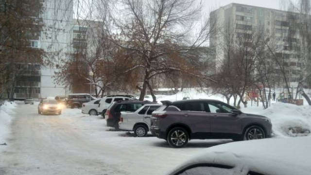 В Ульяновске на проспекте Ленинского Комсомола обустроят дополнительные парковочные места