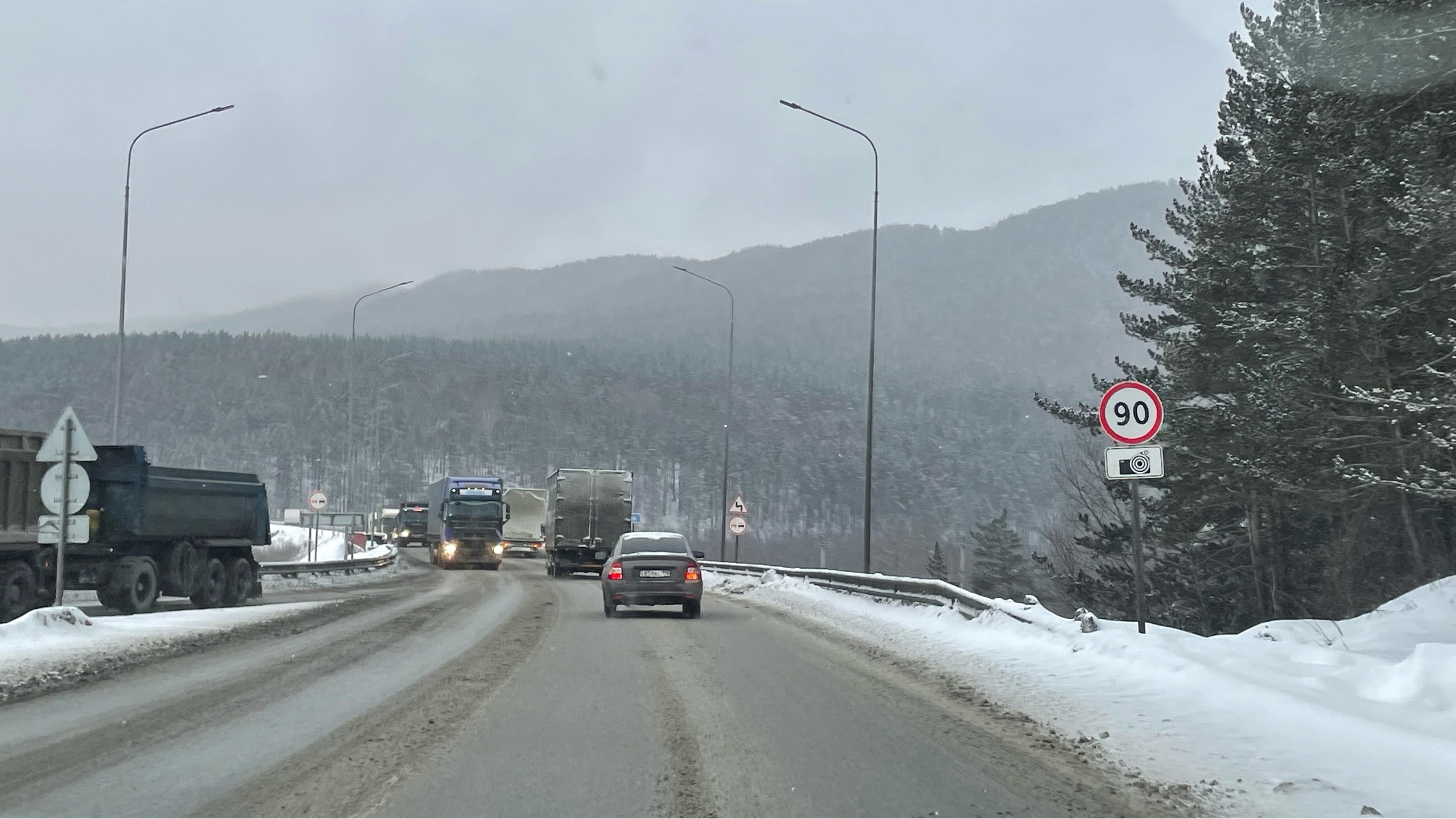 Ульяновских водителей предупреждают об ухудшении погодных условий и просят не садиться за руль