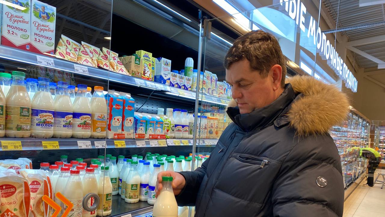 Держим руку на пульсе: глава Минсельхоза проверил наличие продуктов в ульяновских магазинах