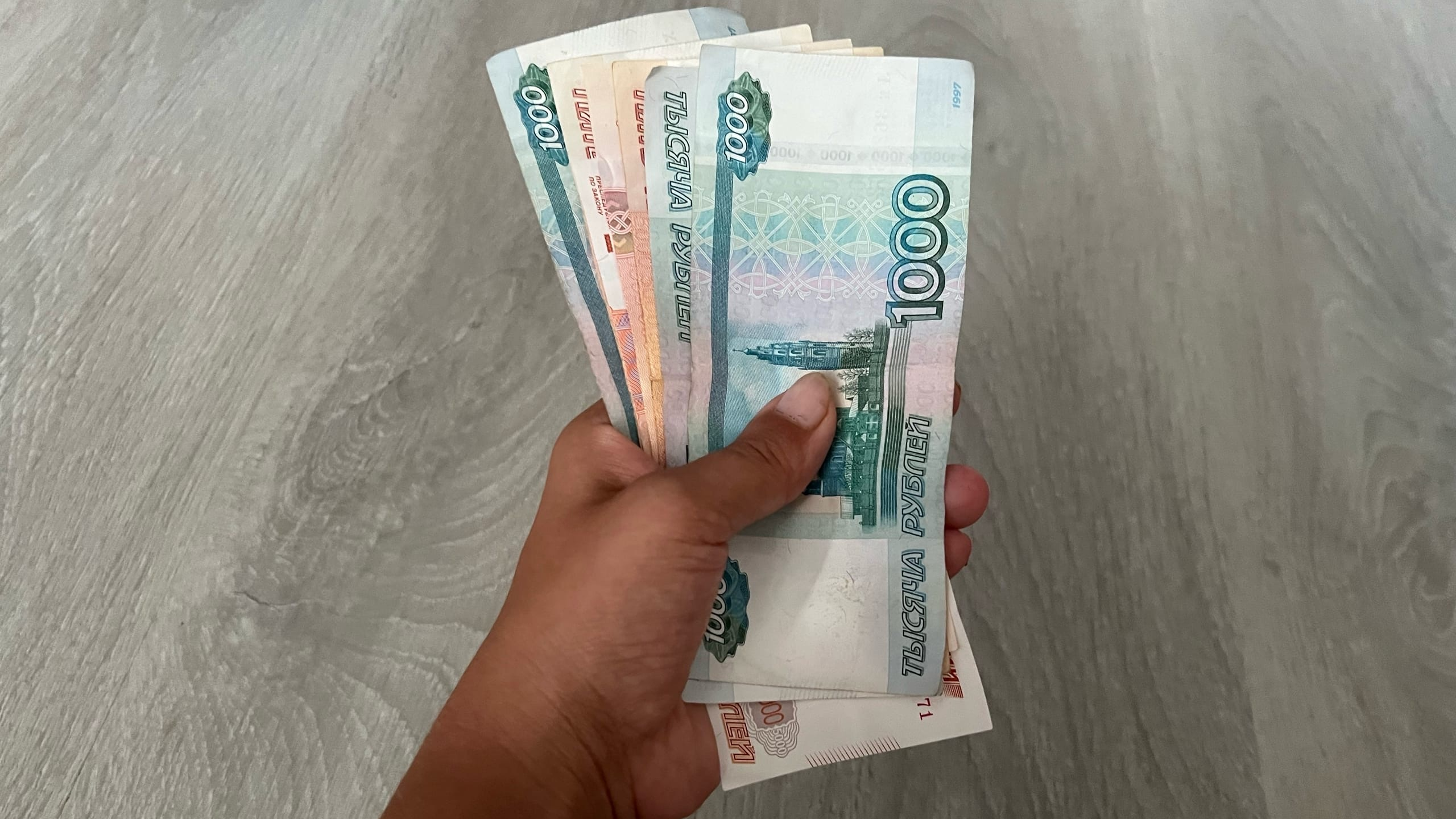 Опубликован ТОП высокооплачиваемых вакансий в Ульяновске: кому готовы платить от 75 до 130 тысяч рублей в месяц