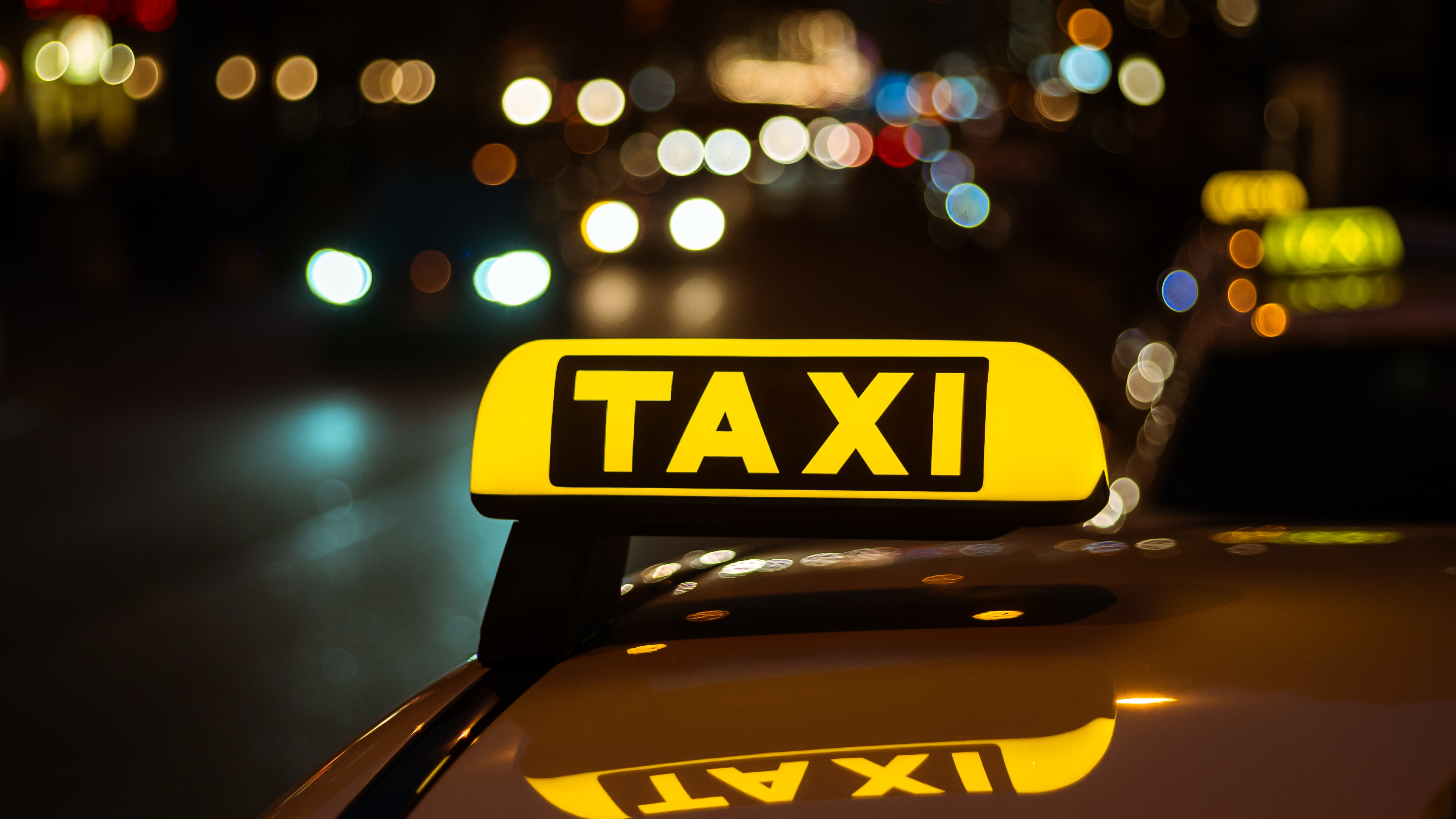 Цены на услуги такси в Ульяновске за год выросли почти на 25%