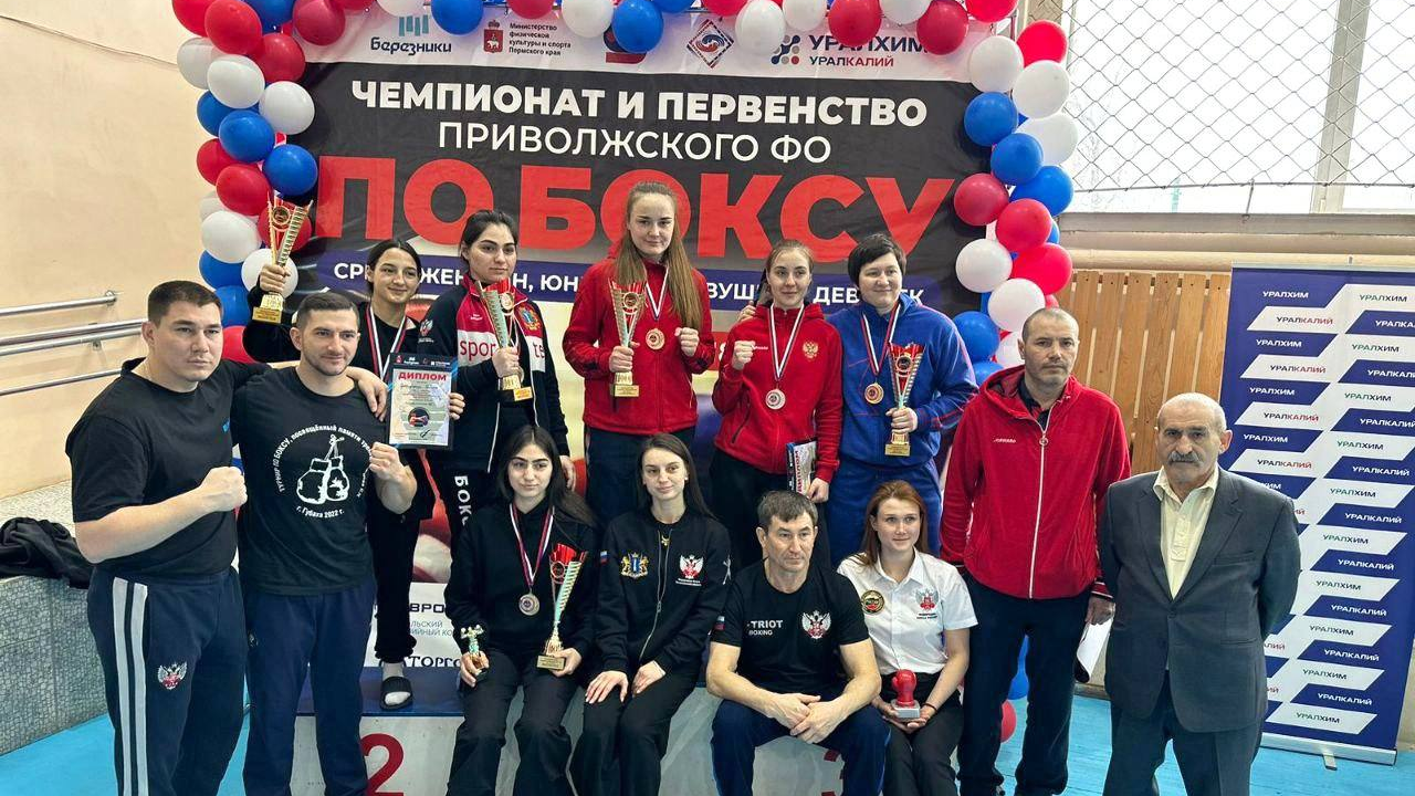 Стали лучшими: ульяновские боксерши завоевали 21 медаль на Чемпионате и Первенстве ПФО