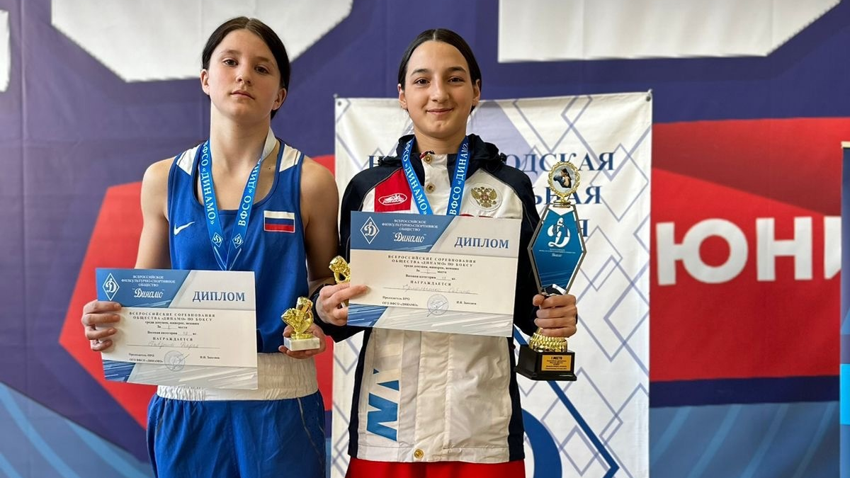 Серебряную и две золотые медали завоевали ульяновские боксёрши в Нижнем Новгороде