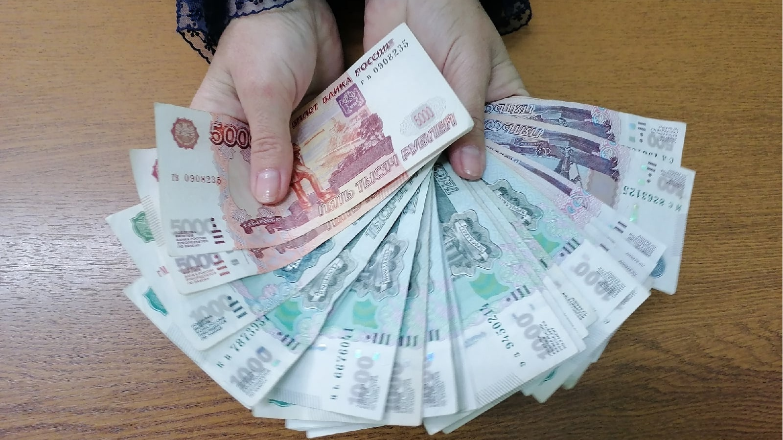 Уровень заработной платы в Ульяновской области вырос на 16,3%