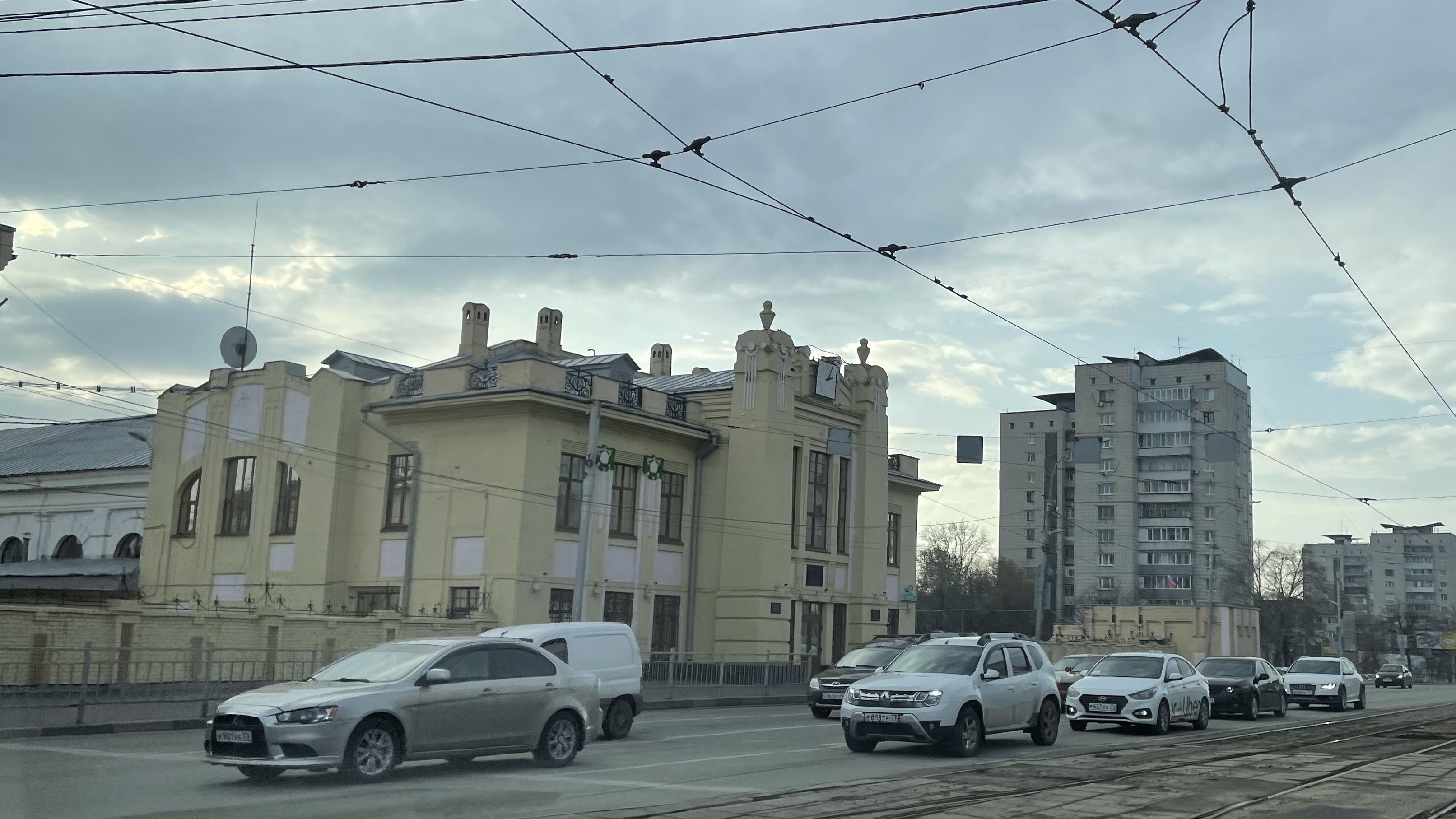 24 апреля в четырех районах Ульяновска отключат электричество: названы точные адреса