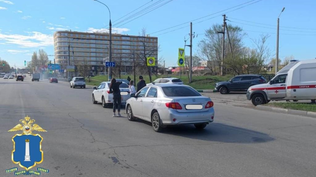 На проспекте Туполева в Ульяновске столкнулись две «Тойоты», пострадала женщина