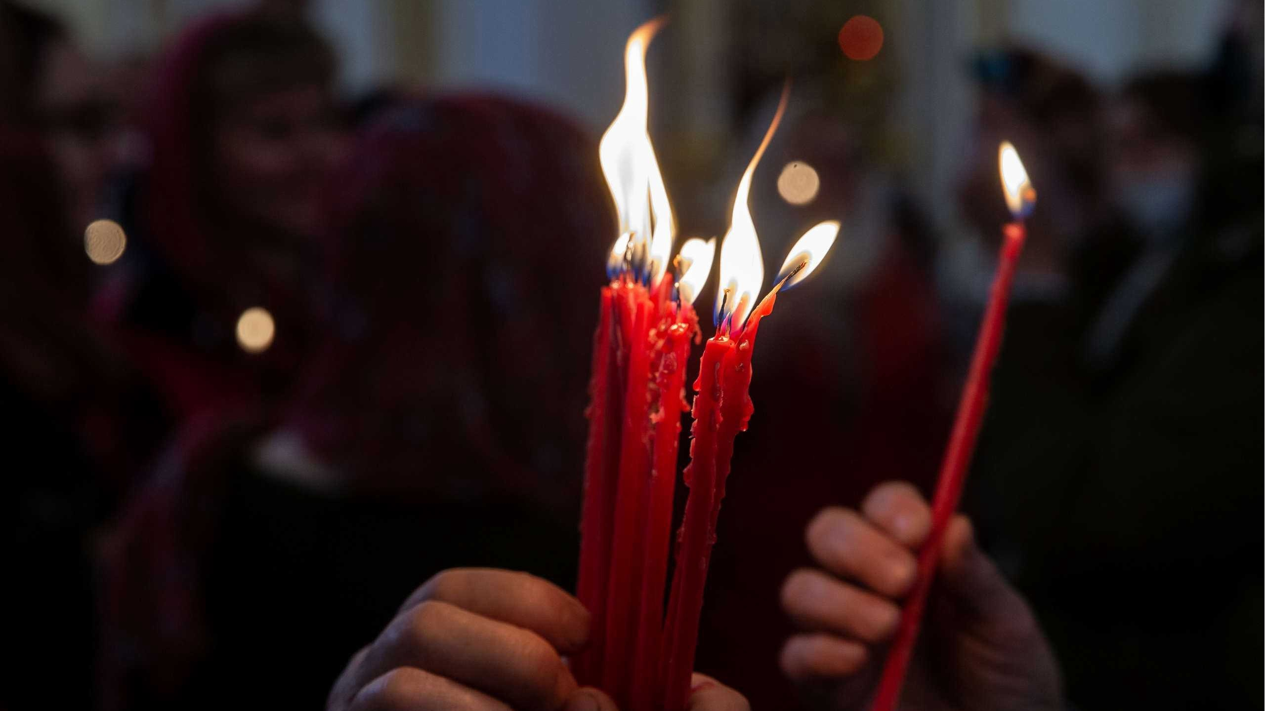 Завтра в Ульяновск доставят благодатный огонь из Иерусалима 