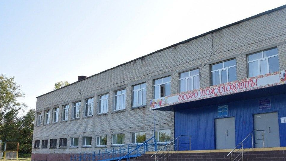 В Ульяновской школе проведут ремонт крыши